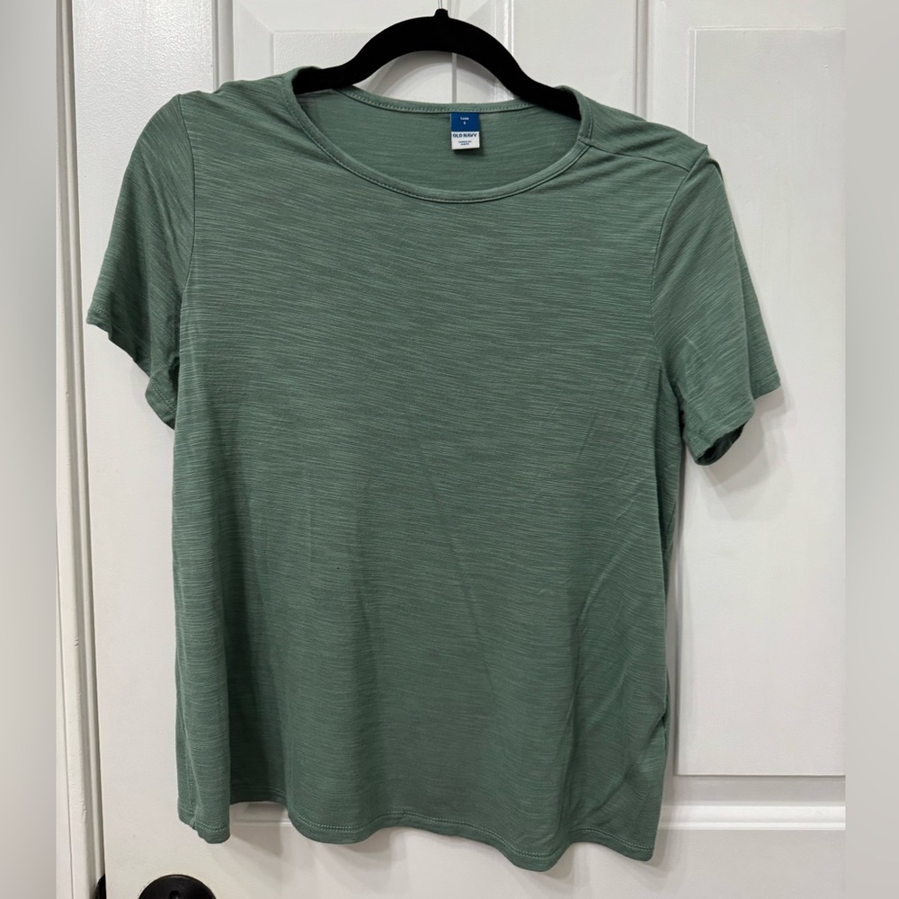 ⭐️Lot of 4 t-shirts in size S - Picture 3 of 9